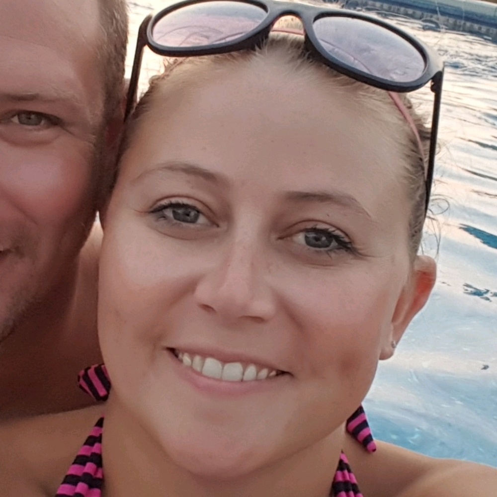 Meet your Posher, Stephanie